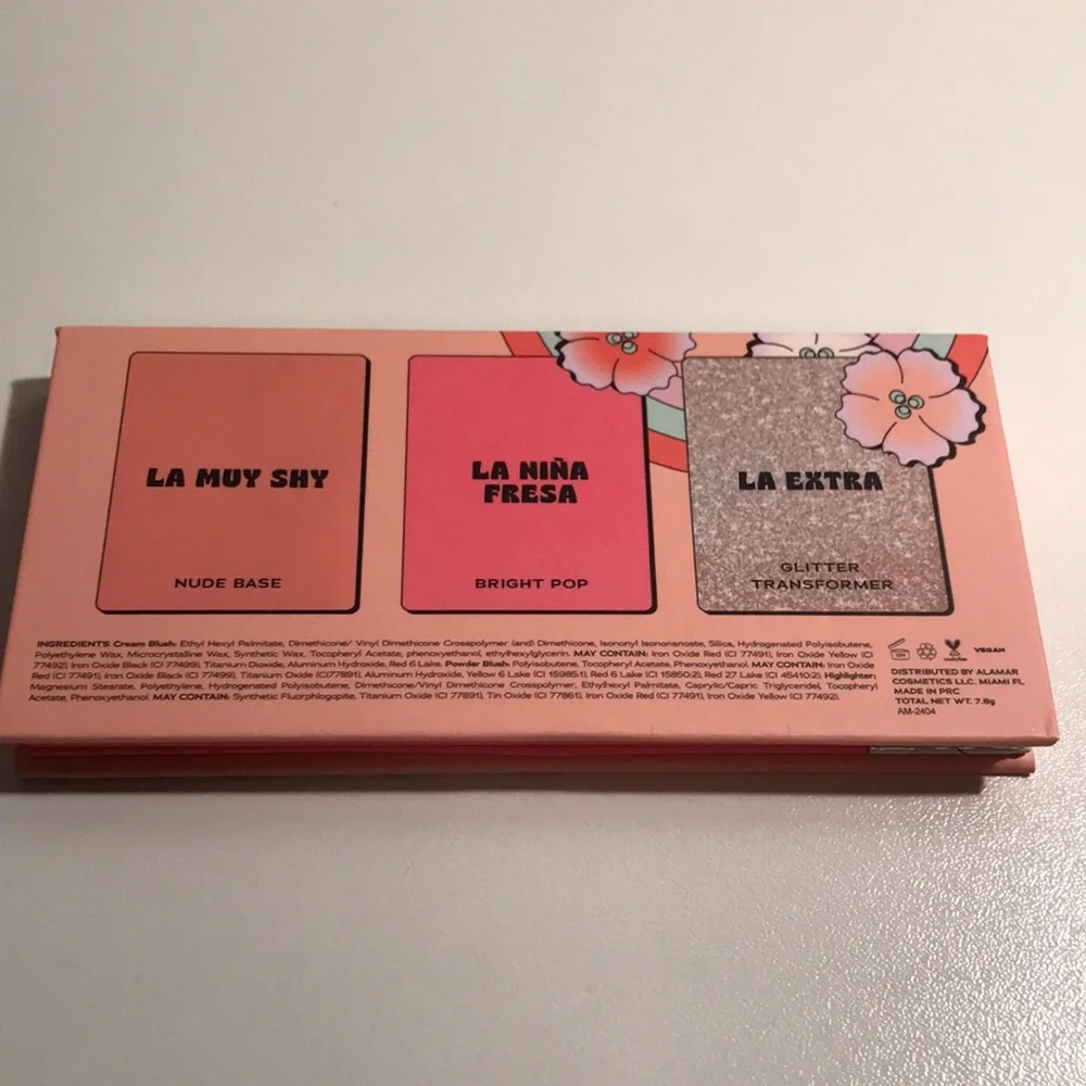 Alamar Viva Las Cheekas Cheek Palette NEW (READ DESCRIPTION mirror cracked)